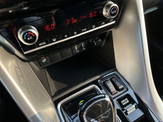 Eclipse Cross / UPE: 49.890,- € / 2.4 PHEV CVT 4
