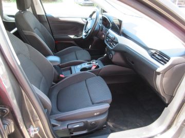 Ford Focus - 9