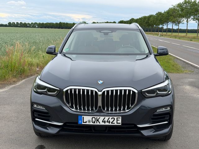 BMW X5 xDrive45e Pano Leder Luftfeder