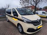 Renault Trafic Spaceclass L2 Taxi foliert - Renault Trafic: Automatik