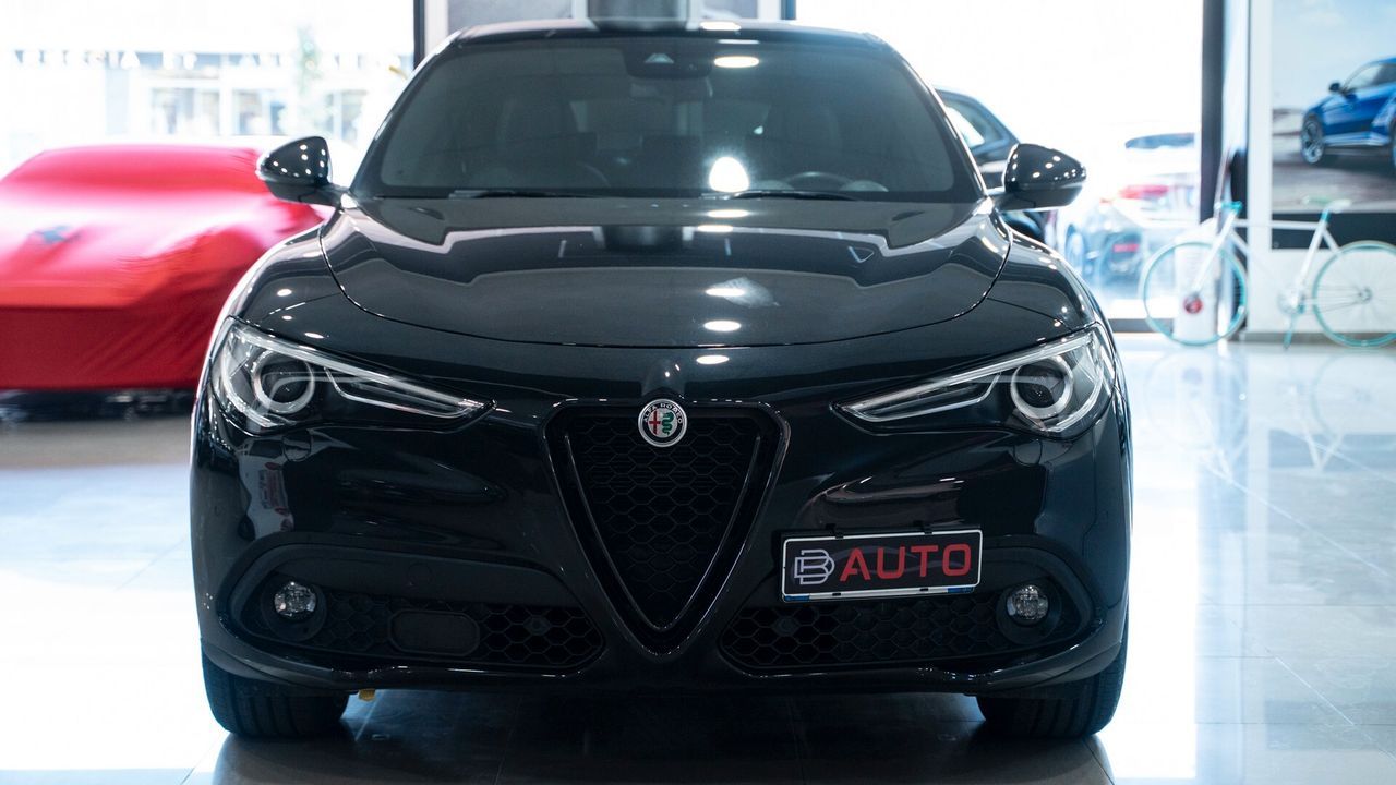 Alfa Romeo Stelvio 2.2 t SPRINT Q4 190 CV AT8 19 imagem 2