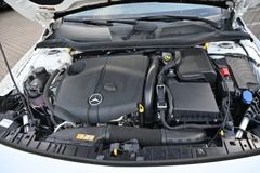 MERCEDES-BENZ GLA 200 d CDI Navi PDC Kamera Sitzhz. PanoramaSD MERCEDES-BENZ GLA 200 d CDI Navi PDC Kamera Sitzhz. PanoramaSD
