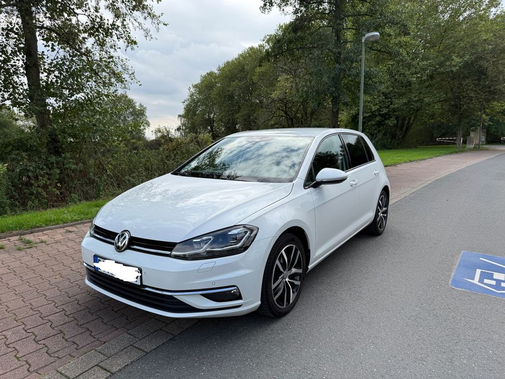 Image of Volkswagen Golf