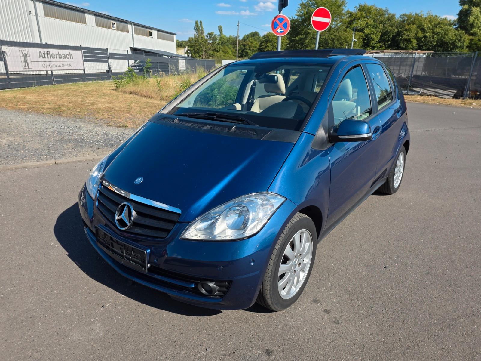 Mercedes-Benz A 160, 5-türig Special Edition,Automatik