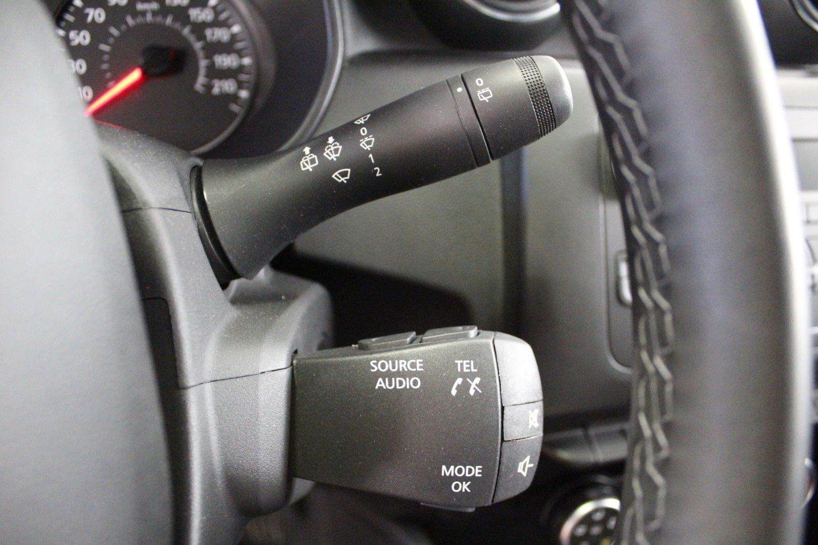 Fahrzeugabbildung Dacia Duster TCe 100 ECO-G LPG Comfort*Allwetter