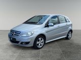 Mercedes-Benz B 160*PDC*SHZ*Licht&Regensensor*8fach - Mercedes-Benz B 160: Limousine