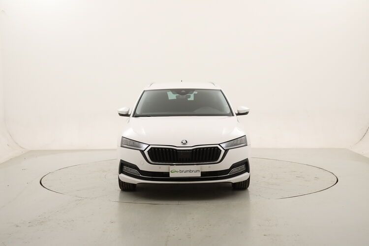 Skoda Octavia Wagon Style DSG BR452516 2.0 Diese imagem 2