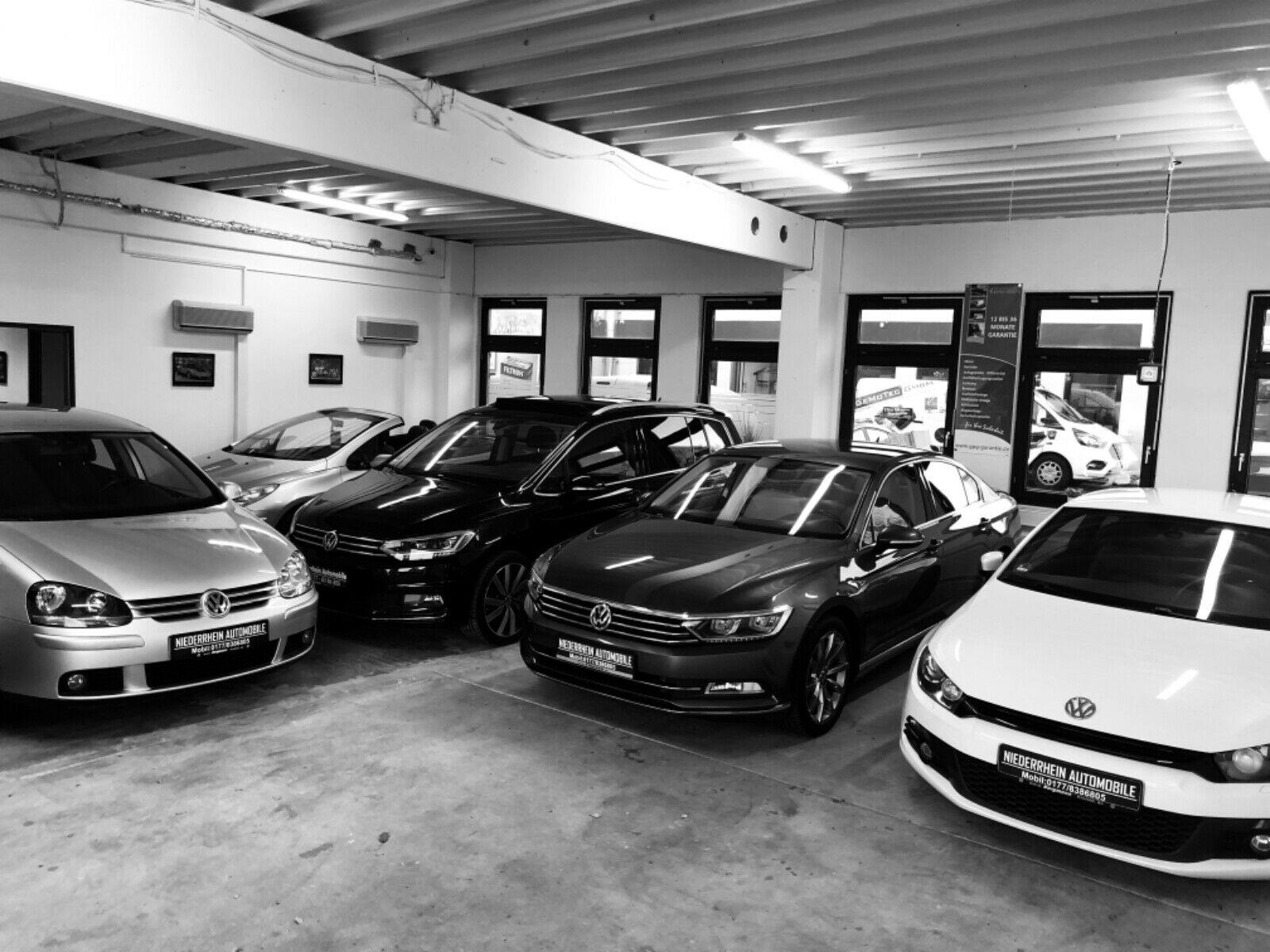 showroom-image-bottom