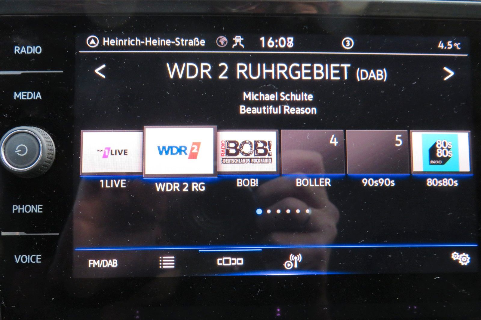 Fahrzeugabbildung Volkswagen Tiguan Life TDI DSG AHK NAVI KAMERA LED ACC GJ