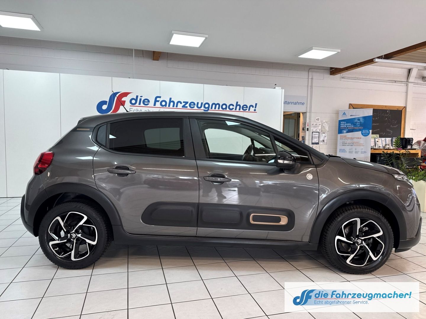 Fahrzeugabbildung Citroën C3 C-Series LED Klimaautom DAB SHZ Spurhalteass.