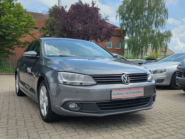 Volkswagen Jetta VI 1.2 TSI Comfortline 1.HAND/KLIMAAUTOM.