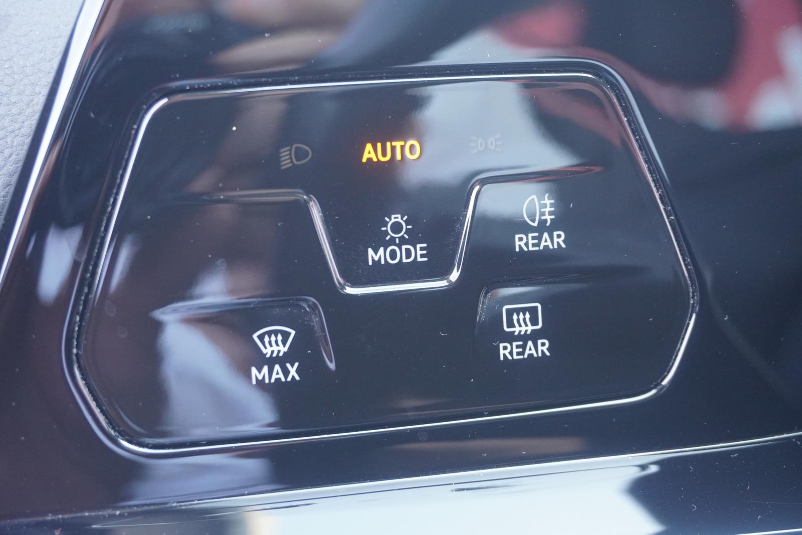 Volkswagen Golf VIII Variant 1.0 Life LED Navi ACC PDC DAB, миниатюра 30