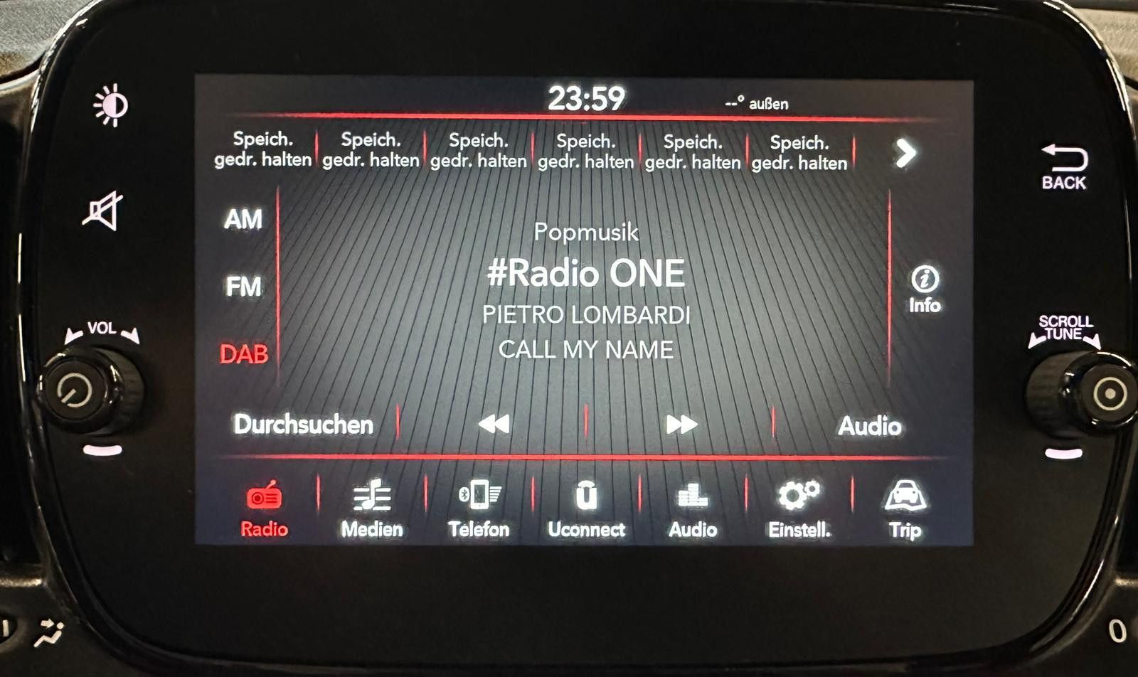 Fahrzeugabbildung Fiat 500 1.0 Hybrid Club