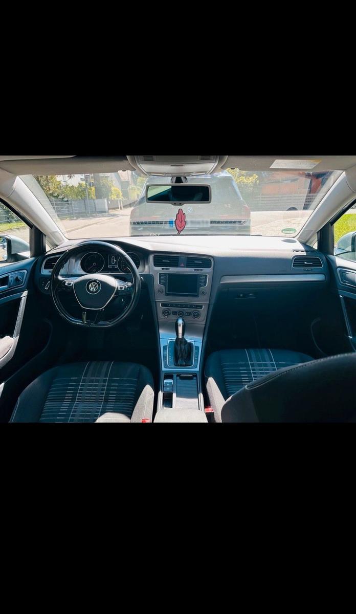 Volkswagen Golf 2015 — photo 11
