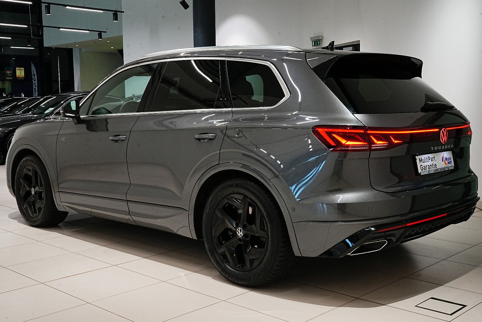 Volkswagen Touareg 3.0 R-LINE ACC HUD MEMORY KAMERA LUFTF foto 20