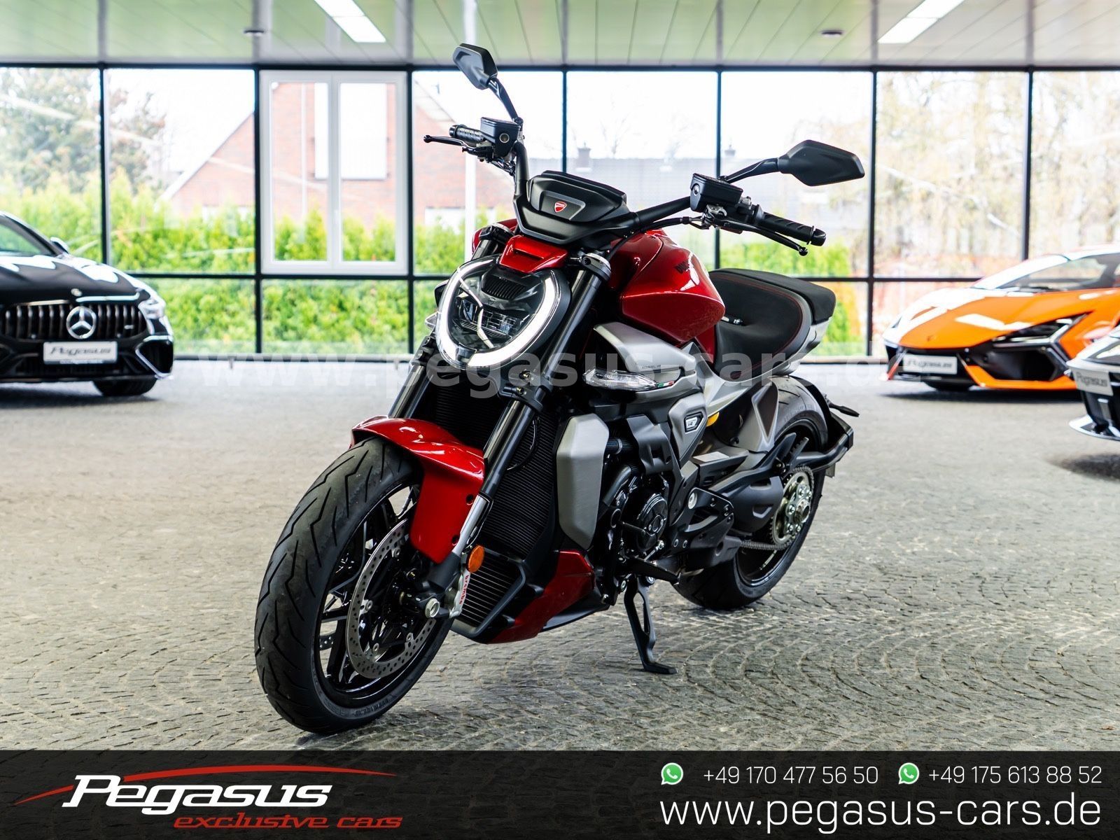 DUCATI  - 3