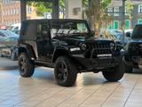 Jeep Wrangler 3.8 V6 Unlimited Autom.|SHZ|KLIMA|AHK - Jeep Wrangler: Schwarz