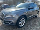 Audi Q5 2.0 TDI clean diesel/ultra quattro Xenon,Navi - Audi Q5 bis 20.000 Euro