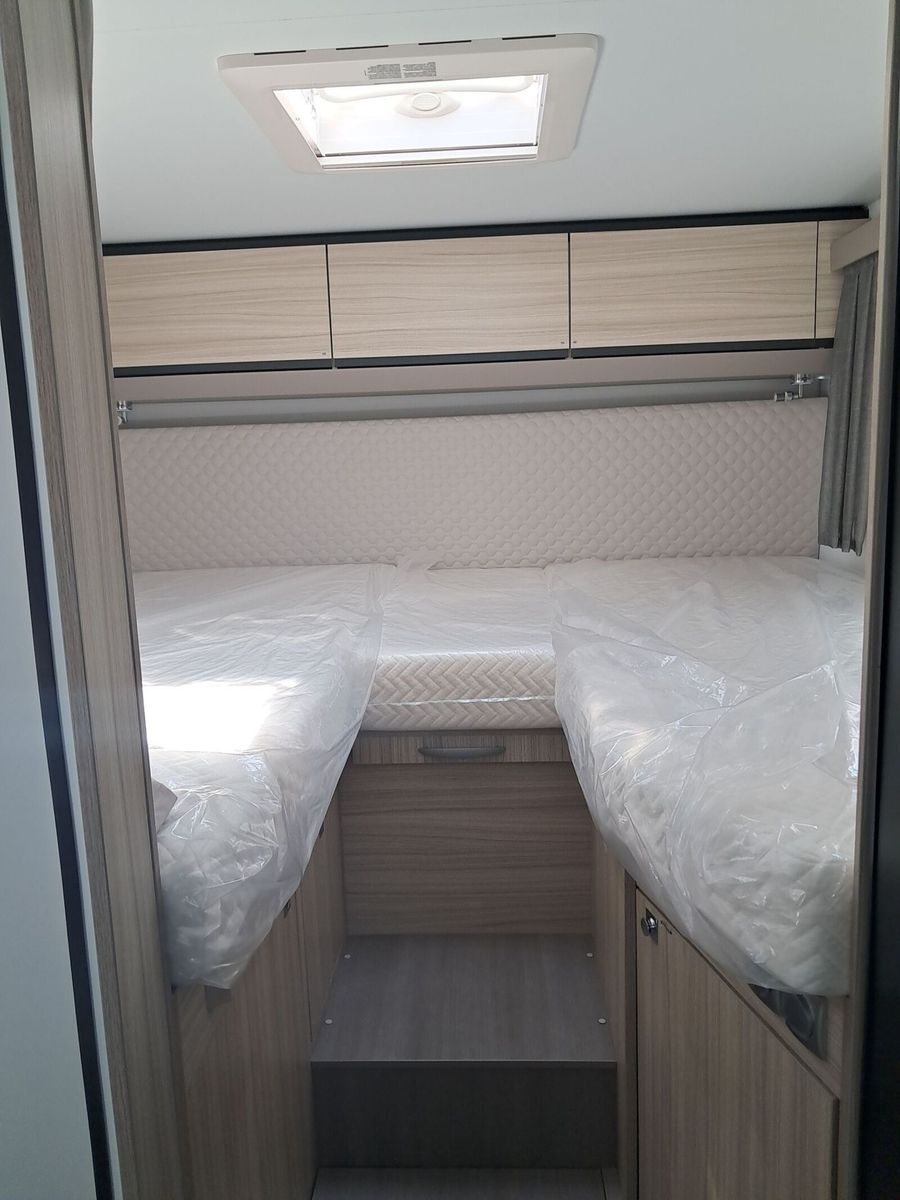 Fahrzeugabbildung Adria Compact DL 60Y Abwassertank isoliert