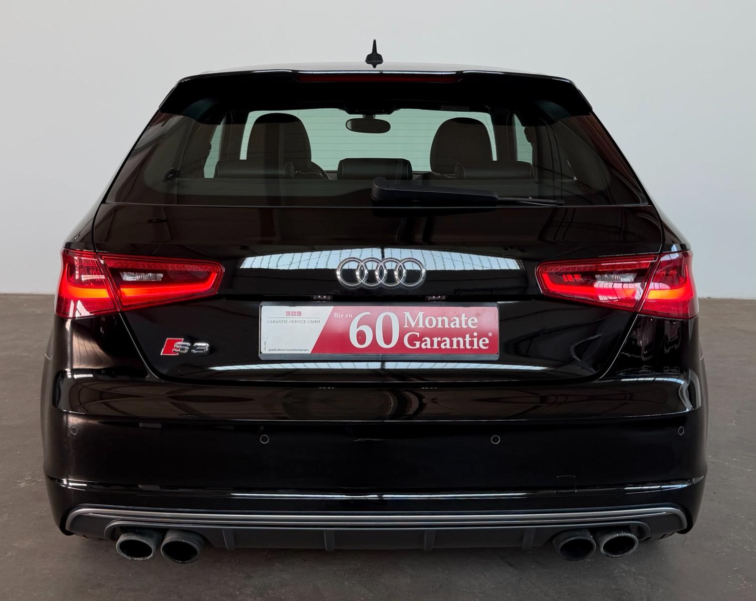 Audi S3 8V 2.0 TFSI QUATTRO 1.HAND SCHECKHEFT 8FACH
