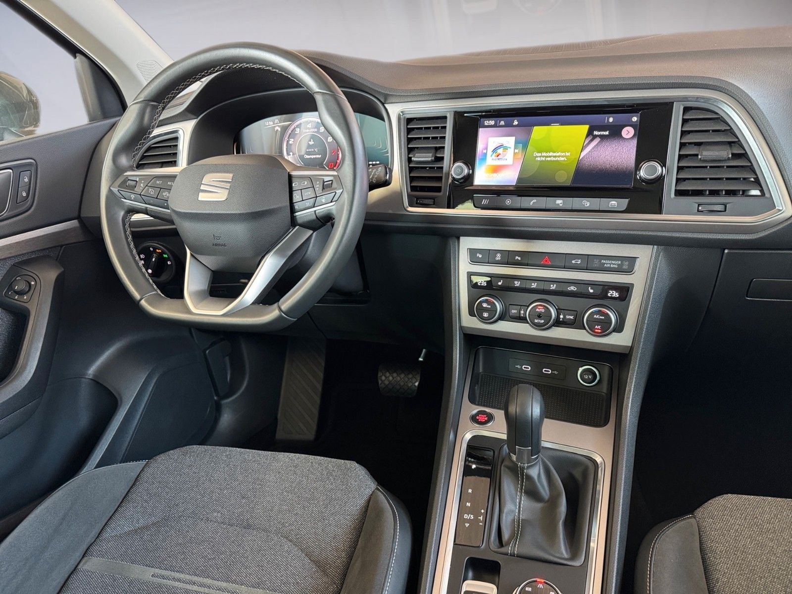 Fahrzeugabbildung SEAT Ateca Xperience 1.5 TSI