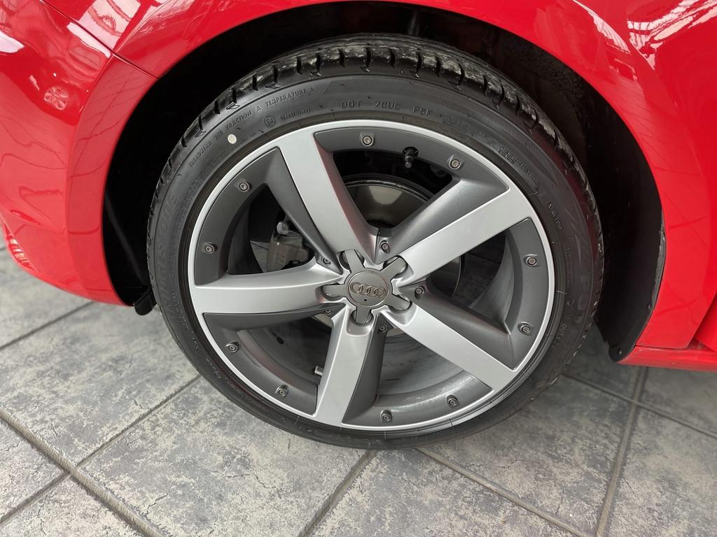 Audi A1 1.2 TFSI Ambition, Navi, Bi-Xenon, Sitzheiz.