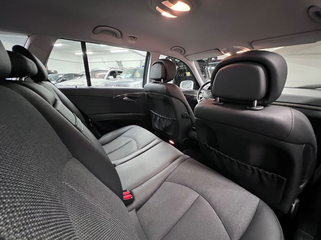 Mercedes-Benz E 200 T K AVANTGARDE/ 2.H/GARANTIE/ 2008/115.tKM Mercedes-Benz E 200 T K AVANTGARDE/ 2.H/GARANTIE/ 2008/115.tKM