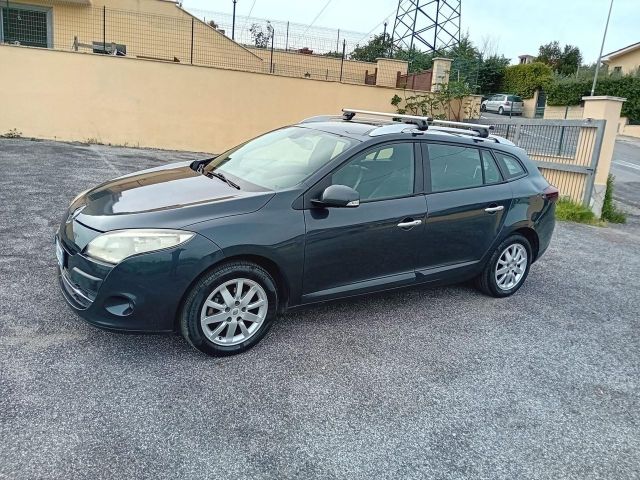 Renault Megane Mégane C-C 1.5 dCi 110CV Luxe