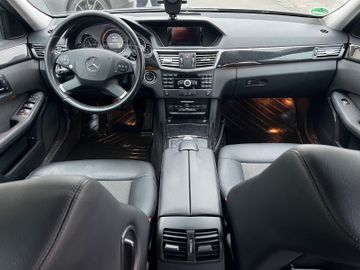 Mercedes E 350 - 12