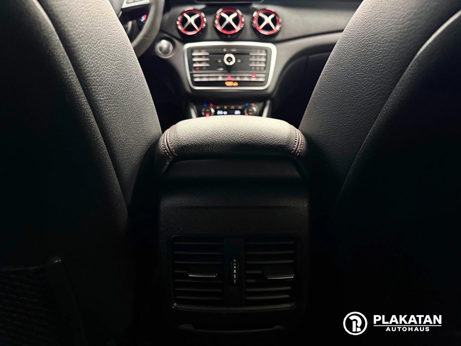 Mercedes-Benz GLA 45 AMG 4Matic Driver Paket Memory Nappa