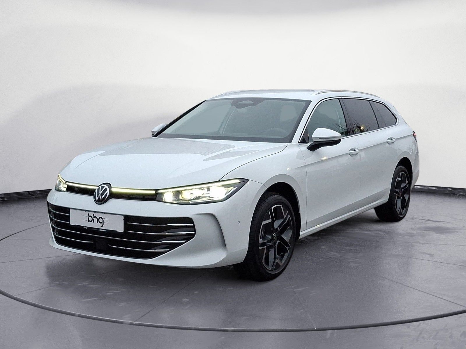 Volkswagen Passat - Bild 2