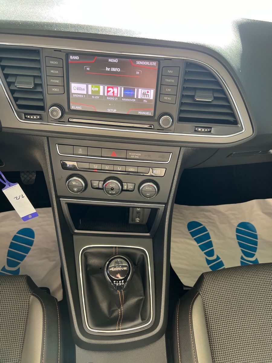 Fahrzeugabbildung SEAT Leon 2.0 TDI ST X-Perience 4Drive