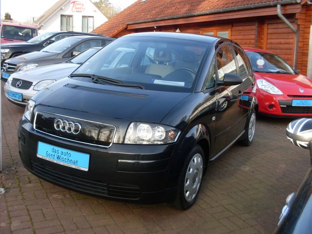 Audi A2 1.4 TDI 1.Hand nur 123.000 KM Pano