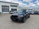 BMW X5 M50-PANORAMA-KAMERA-SURROUND VIEW-21 ZOLL - BMW X5 M50 aus 2017