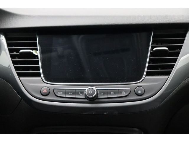Fahrzeugabbildung Opel Crossland 1.2 Elegance AUT LED SH AppleCP