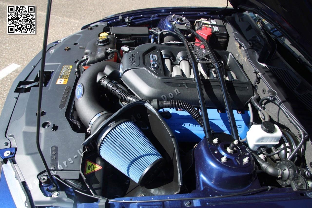 Ford Mustang GT Coupe 5.0 - wenig Laufleistung - TOP