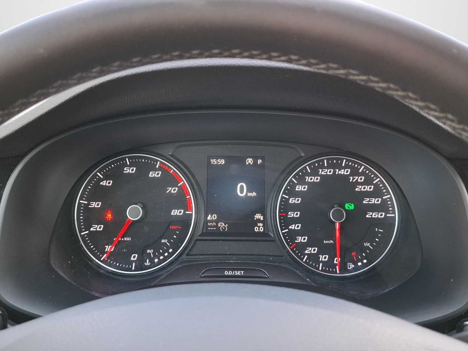 SEAT Ateca 1.5 TSI Xcellence DSG/ NAVI / LED / ACC / - Image 12