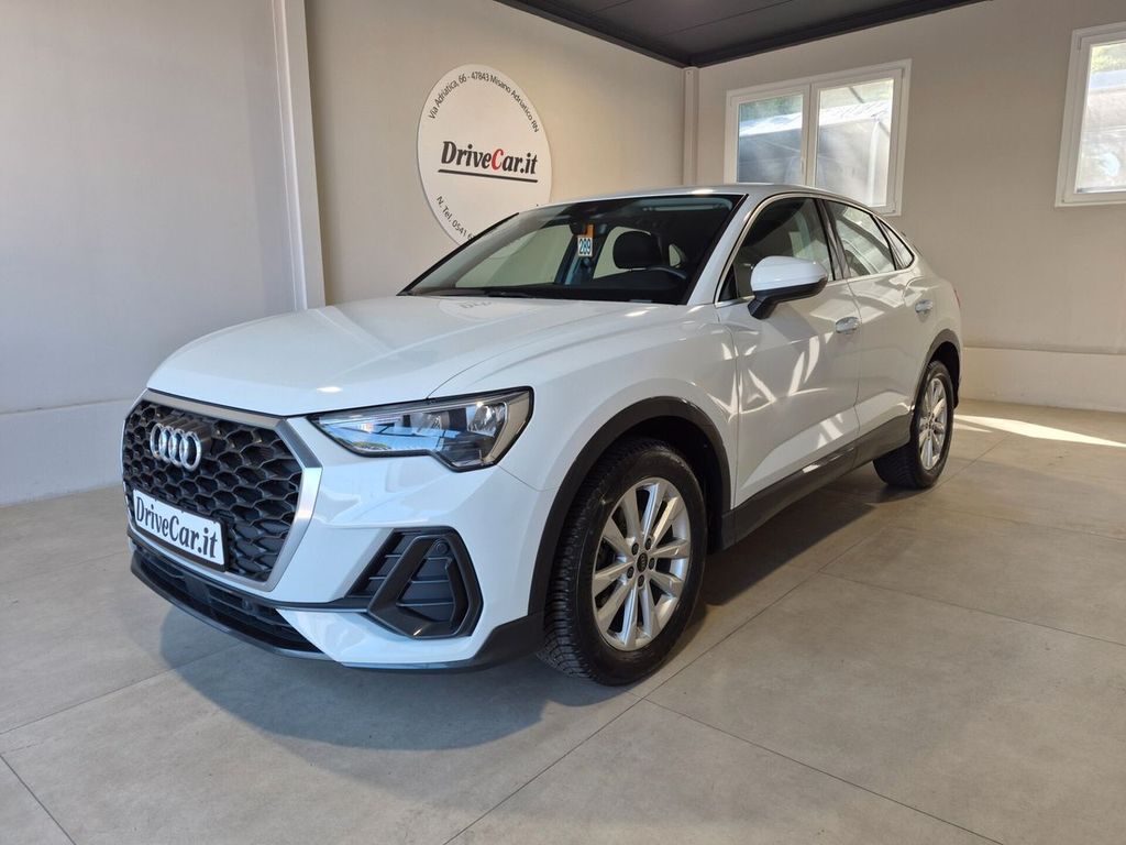Image of Audi Q3