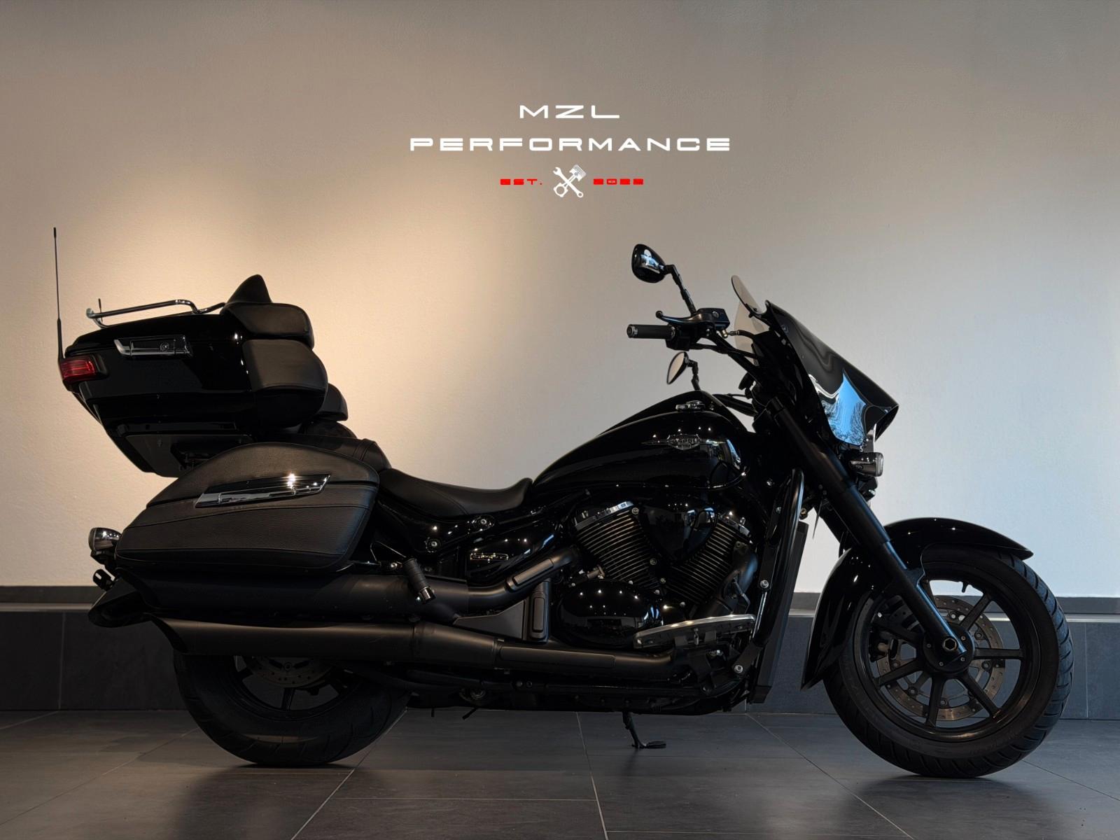 Suzuki Intruder C 1500 BT |  Black Edition | Voll.