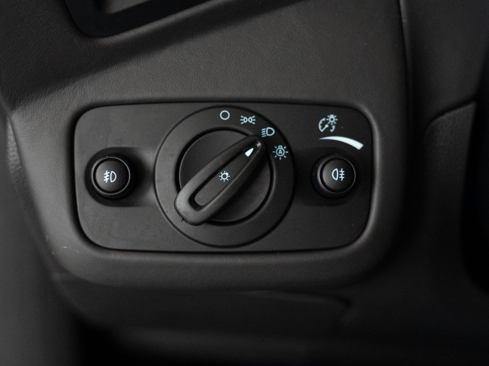 Fahrzeugabbildung Ford Kuga Vignale/4x4/AUTOMATIK/KAMERA/NAVIGATION/LED