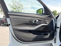 BMW 330 - Vorschau Bild 18