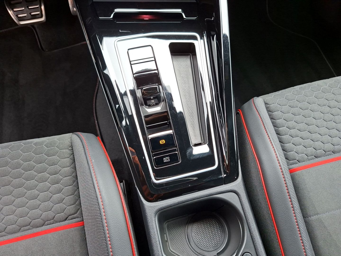 Golf VIII GTI Clubsport *Akrapovic*Keyless*SHZ*
