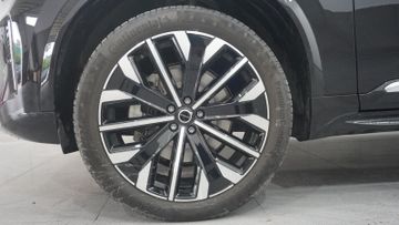Volvo XC90 - 10