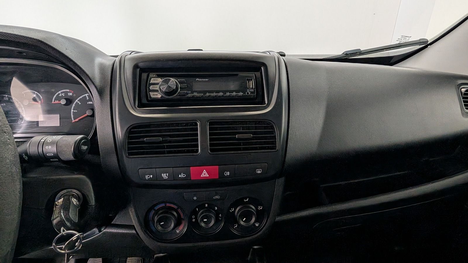 Fahrzeugabbildung Opel Combo D 1.3 CDTi Kasten L2 * lang *