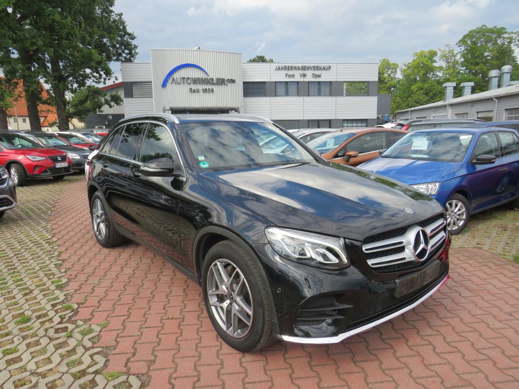 MERCEDES-BENZ GLC 220D AMG 4Matic*AHK+LED+LEDER*