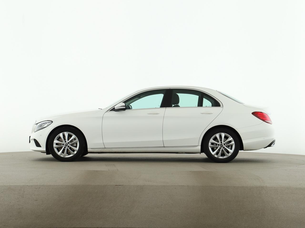 Mercedes-Benz C 200 d Avantgarde LED Navi SHZ PDC *Schalter*