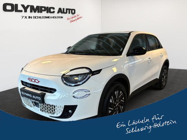 Fiat 600e 54kWh Red  LED PDC KLIMAAT CARPLAY 11KW OBC