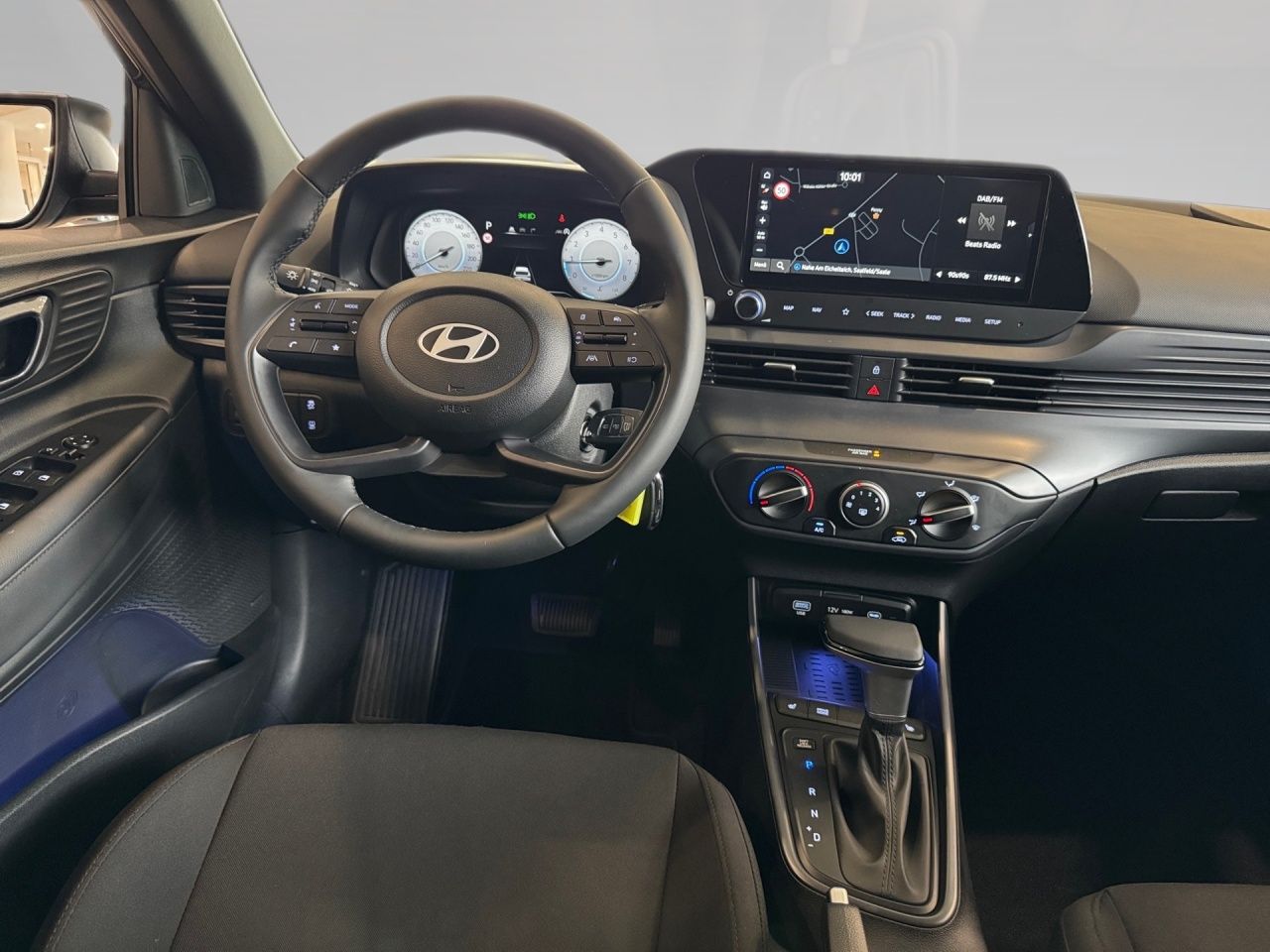 Fahrzeugabbildung Hyundai i20 BLACKLINE BOSE*NAVI*SHZ*LHZ*USB*