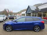 Ford Focus Turnier ST-Line - Ford Focus: ST Turnier