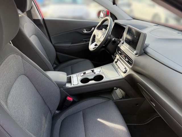 Fahrzeugabbildung Hyundai KONA Select Elektro 2WD +CARPLAY+KLIMA+RFK+PDC+U